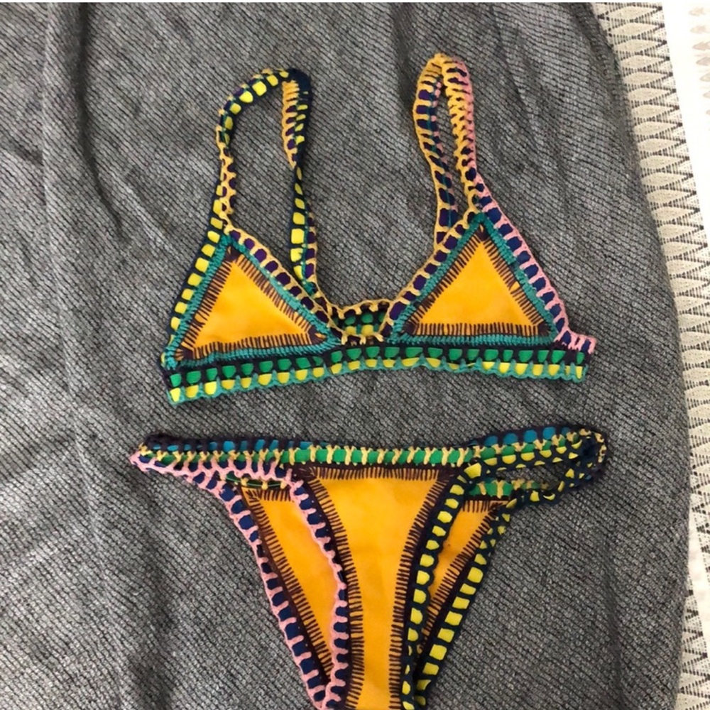 Kiini Yellow Bikini